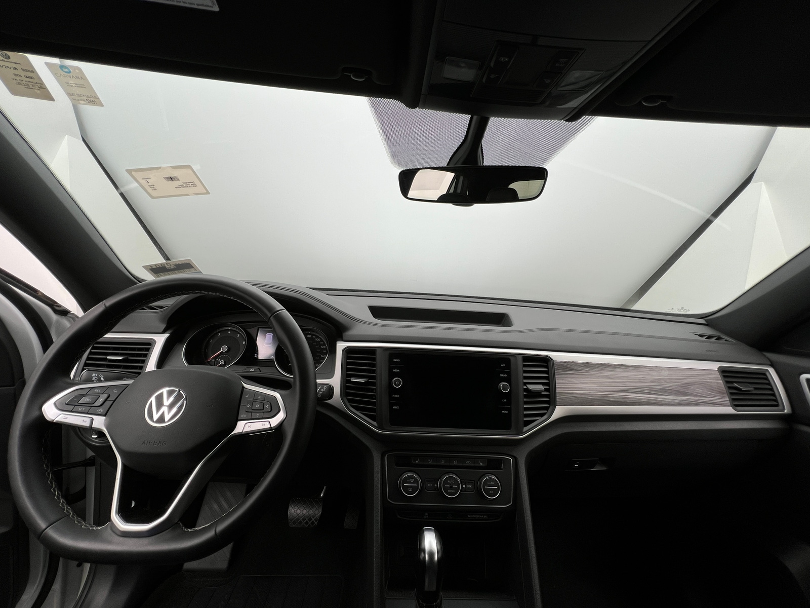 Thumbnail: 2021 Volkswagen Atlas - 2