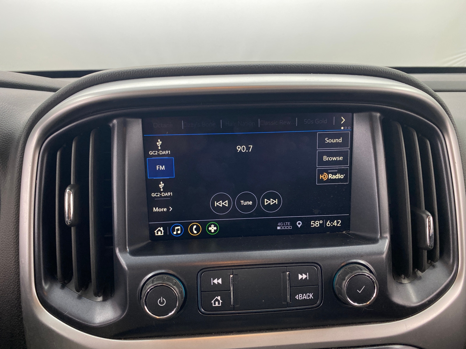 Thumbnail: 2019 Chevrolet Colorado - 4