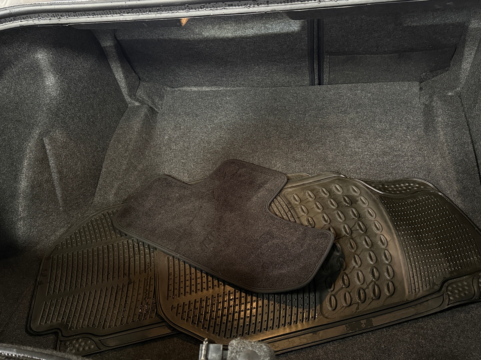 Thumbnail: 2018 Dodge Challenger - 4