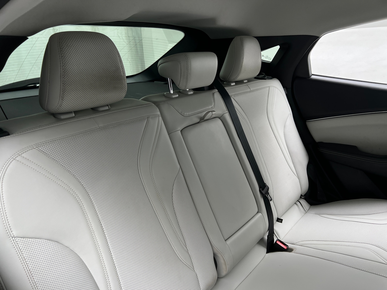 Thumbnail: 2022 Ford Mustang Mach-E - 5