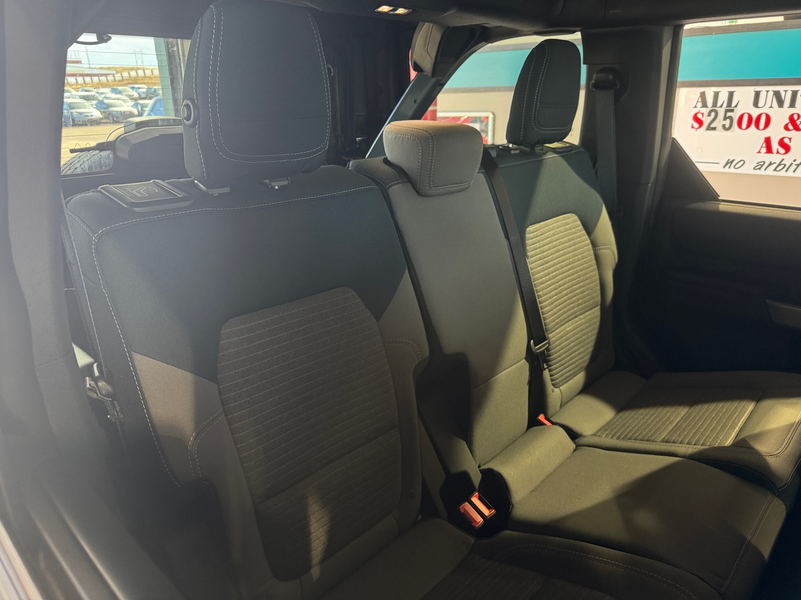 Thumbnail: 2022 Ford Bronco - 6