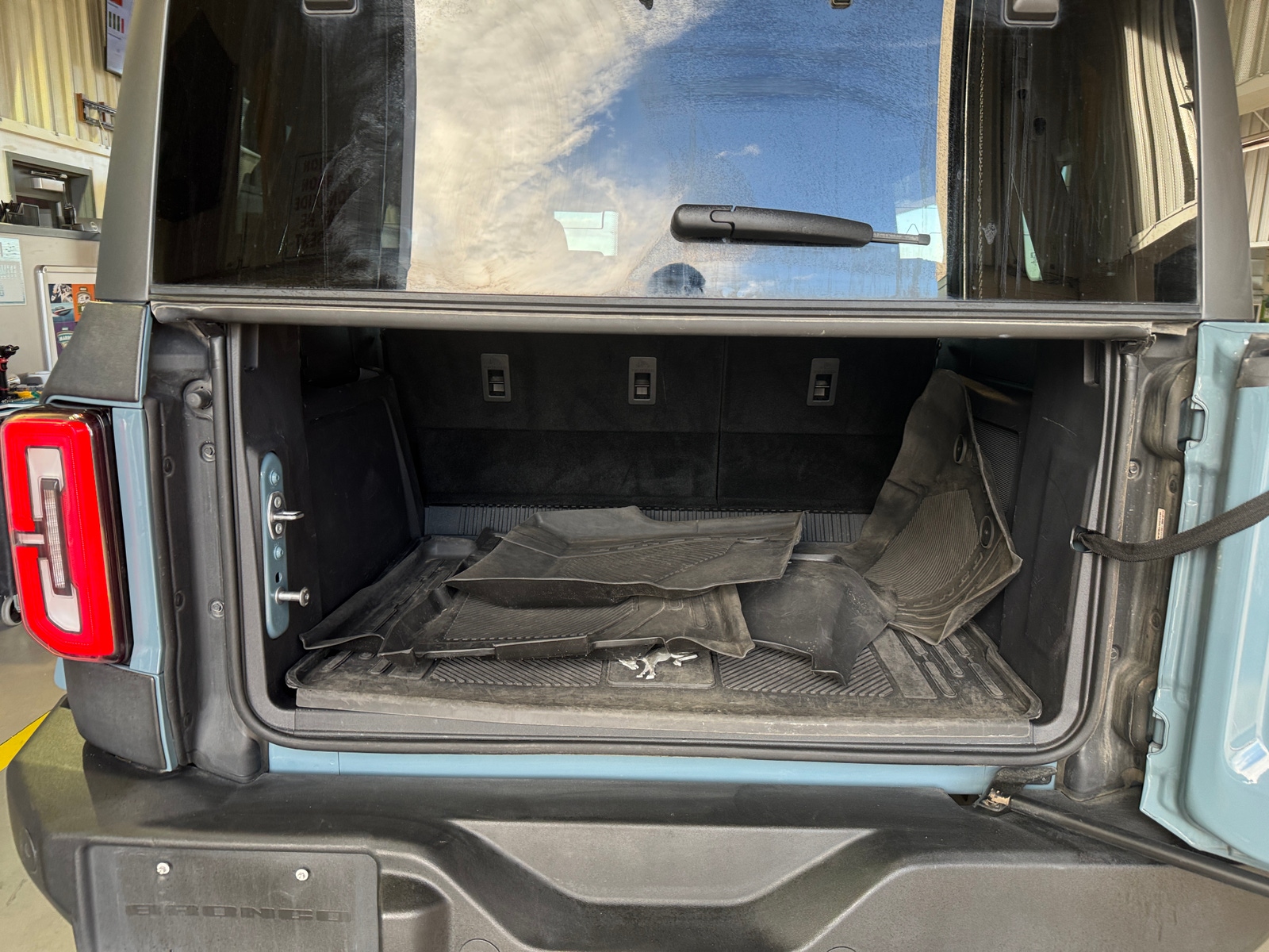 Thumbnail: 2022 Ford Bronco - 7