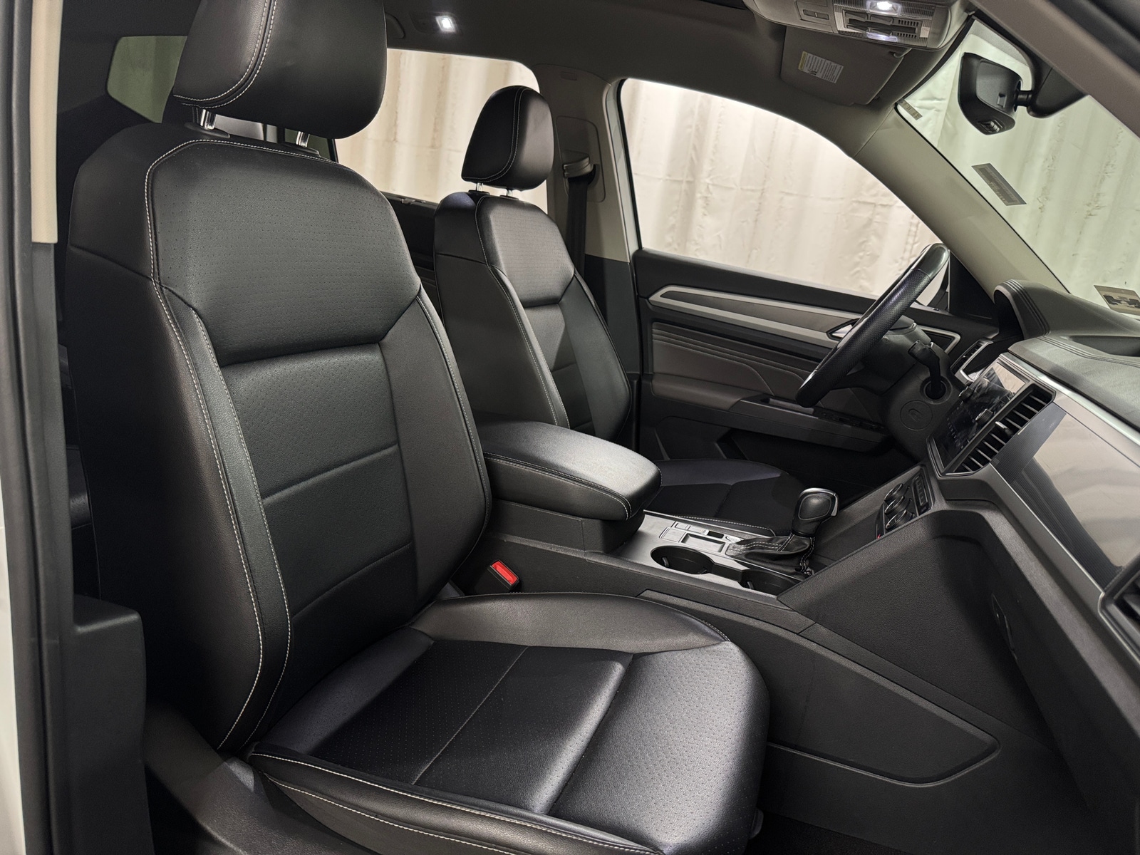 Thumbnail: 2021 Volkswagen Atlas - 2