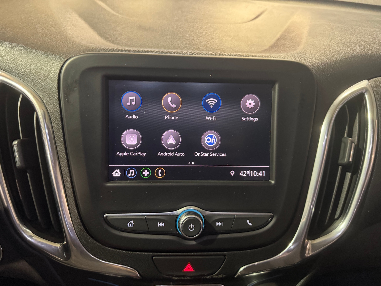 Thumbnail: 2021 Chevrolet Equinox - 4