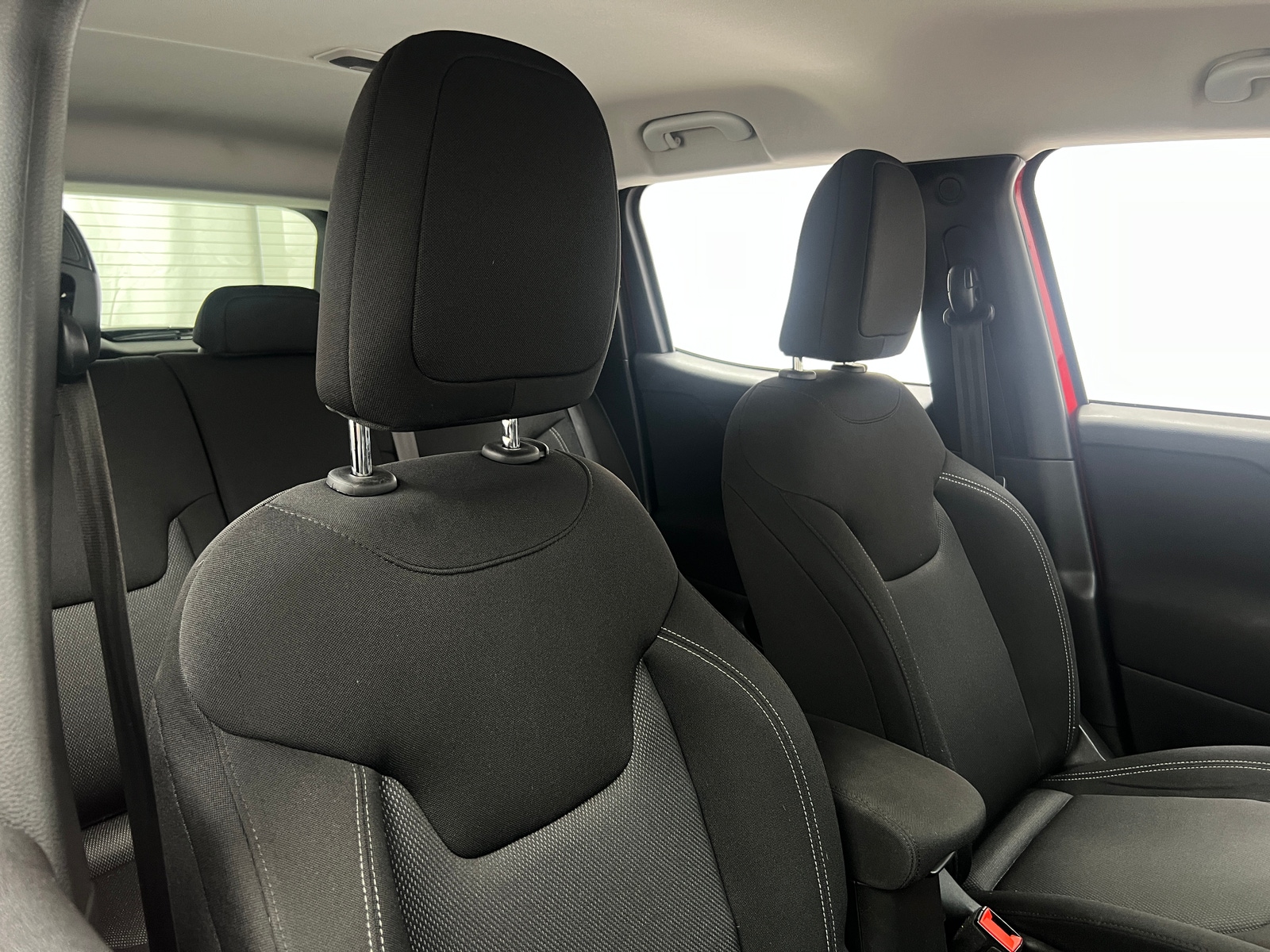 Thumbnail: 2021 Jeep Renegade - 2