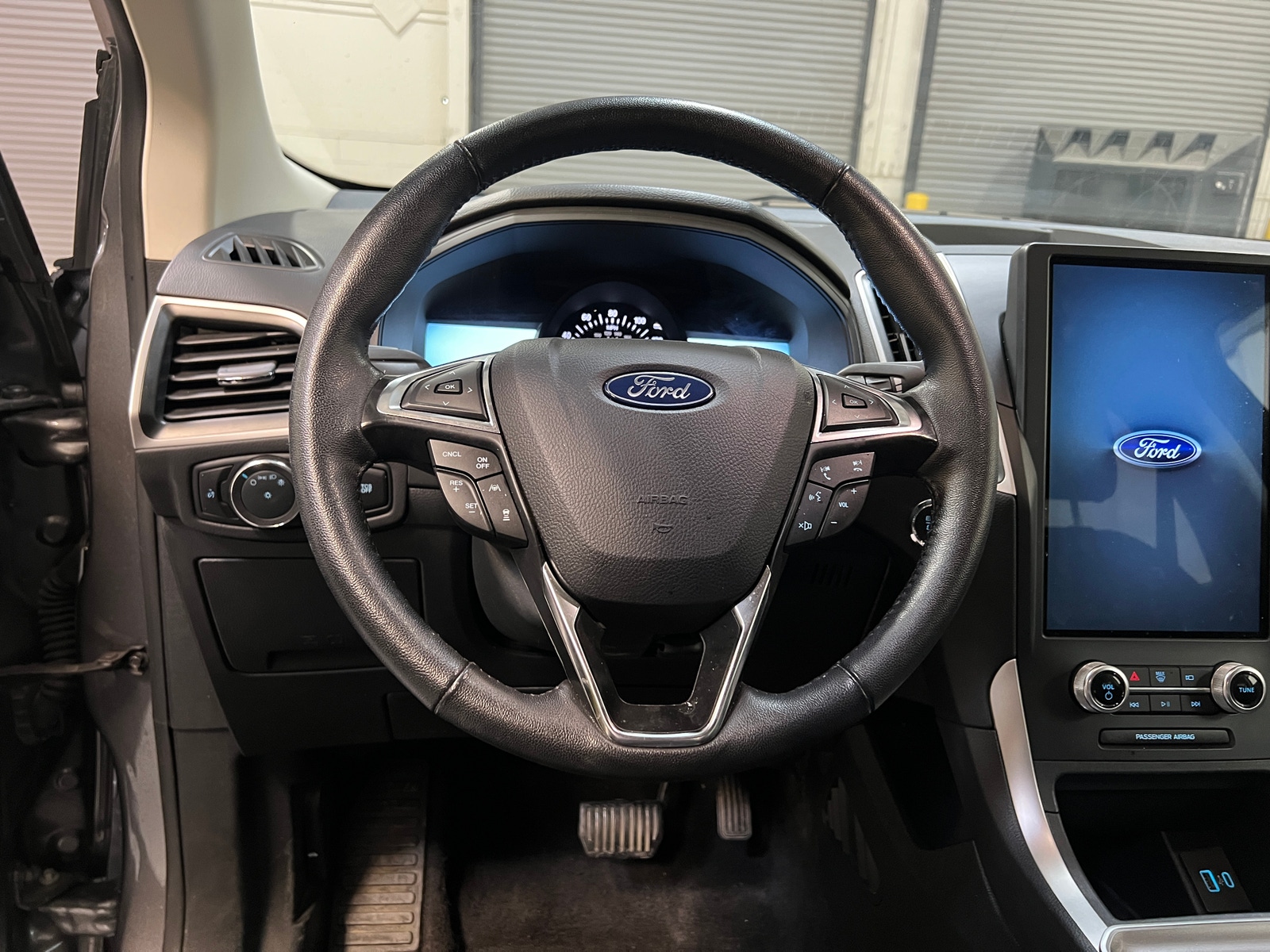 Thumbnail: 2024 Ford Edge - 4