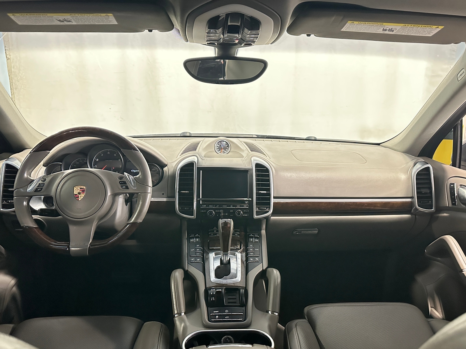 Thumbnail: 2012 Porsche Cayenne - 2