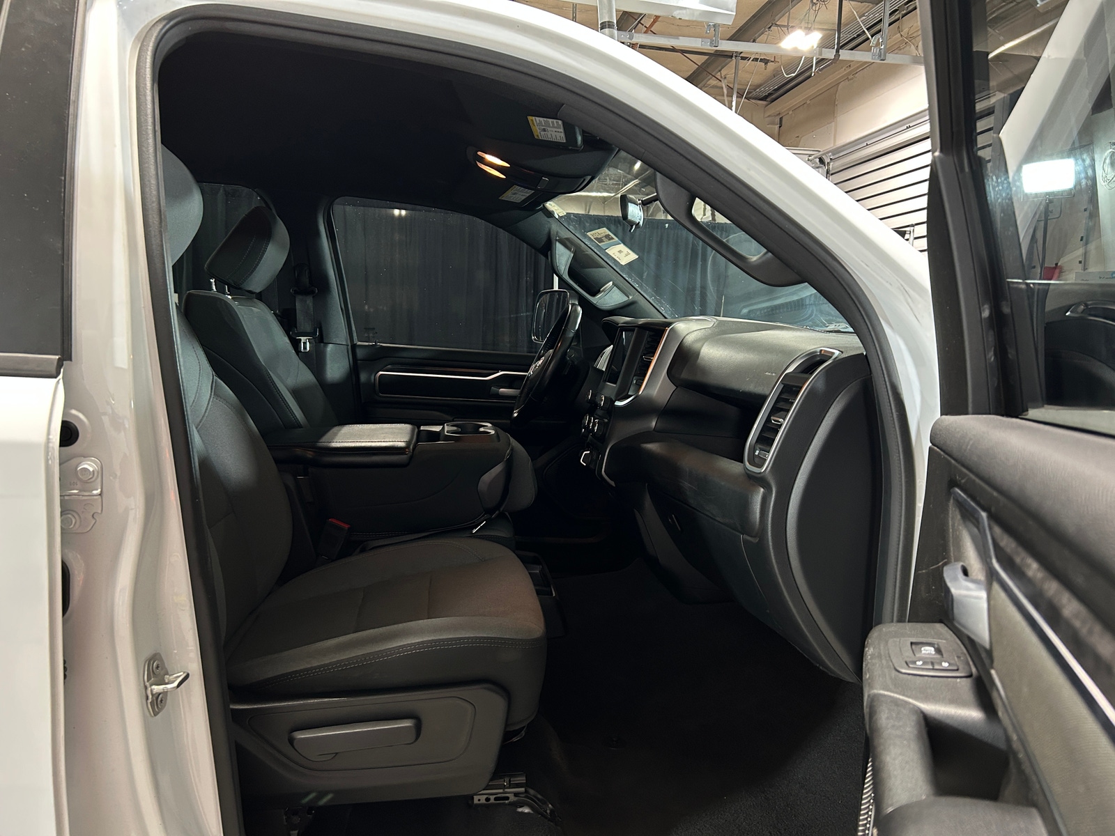 Thumbnail: 2024 RAM 1500 - 2