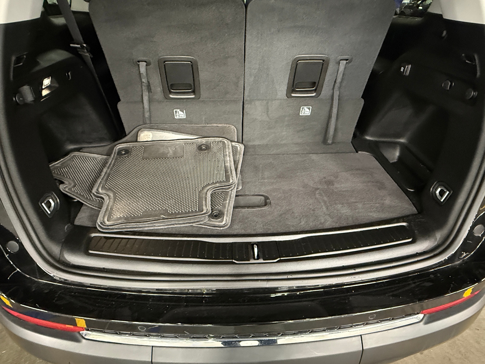 Thumbnail: 2023 Jeep Grand Cherokee L - 7