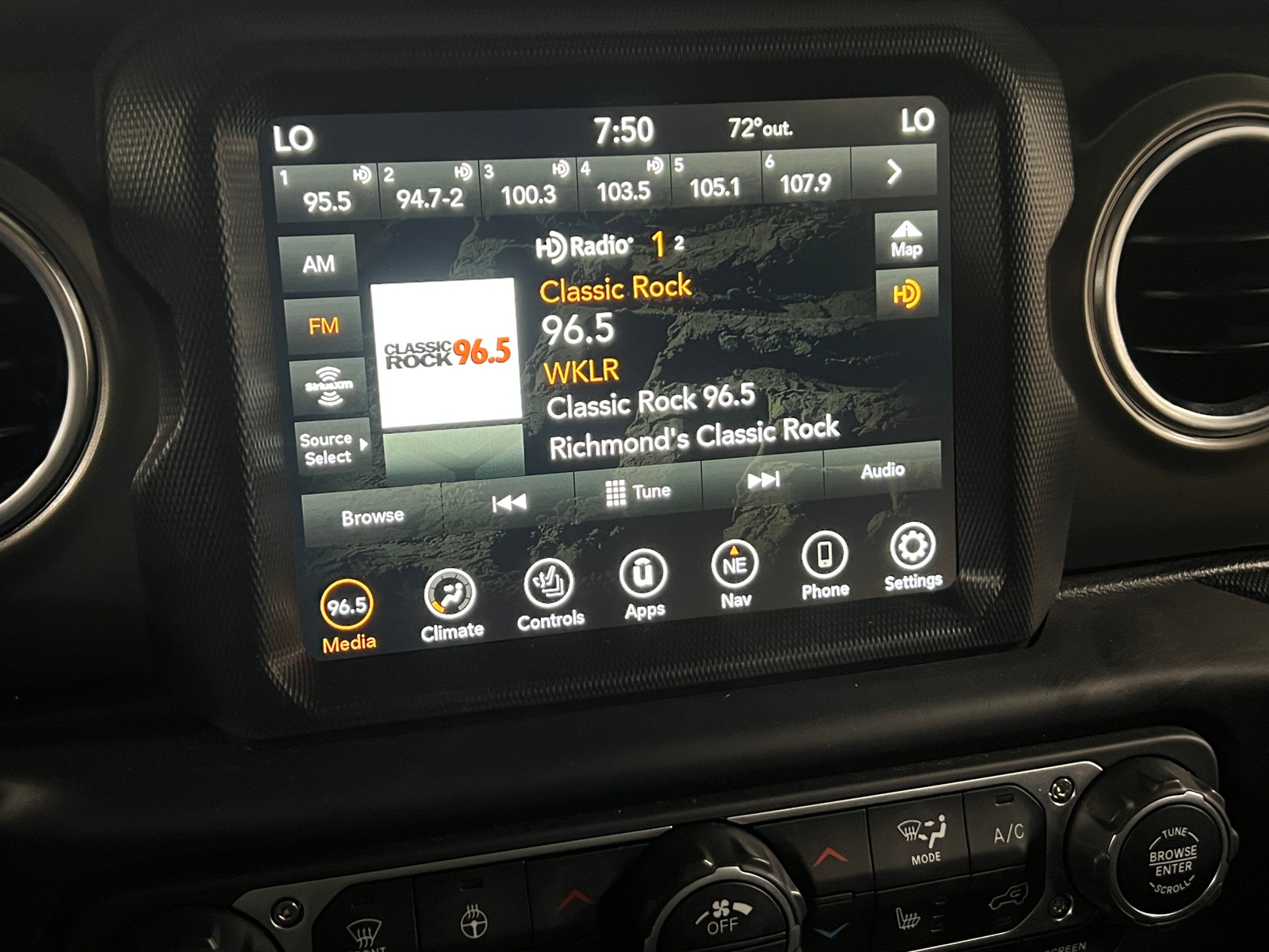 Thumbnail: 2023 Jeep Wrangler - 4