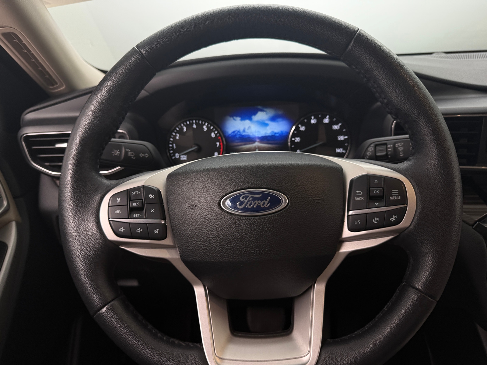 Thumbnail: 2024 Ford Explorer - 4