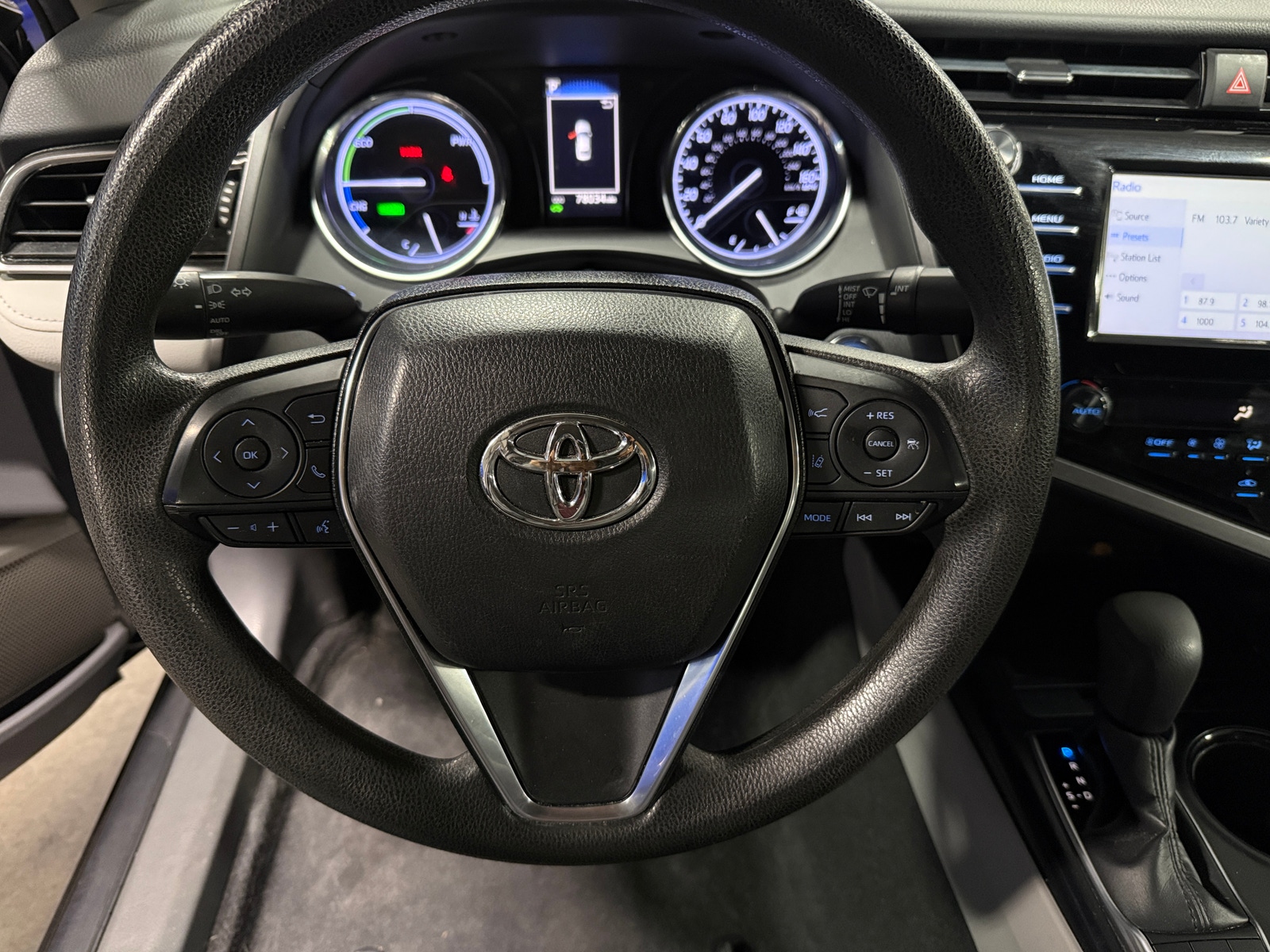 Thumbnail: 2019 Toyota Camry - 5
