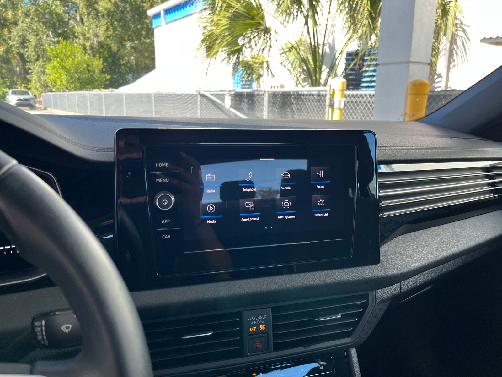 Thumbnail: 2025 Volkswagen Jetta - 4