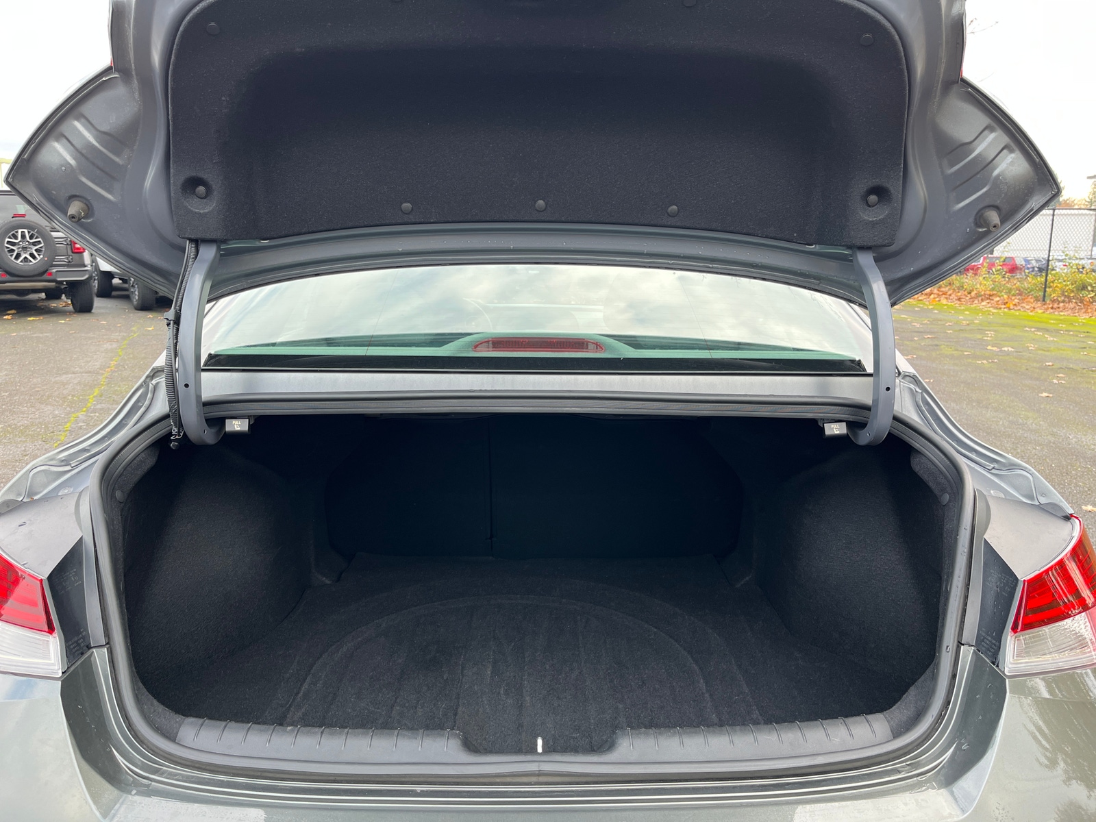 Thumbnail: 2025 Hyundai Elantra - 6