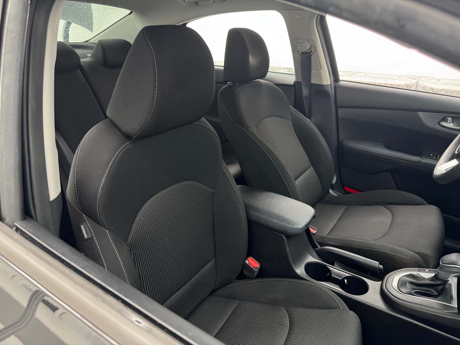 Thumbnail: 2021 Kia Forte - 2