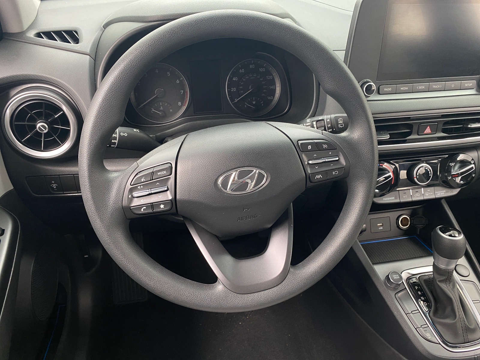 Thumbnail: 2023 Hyundai Kona - 5