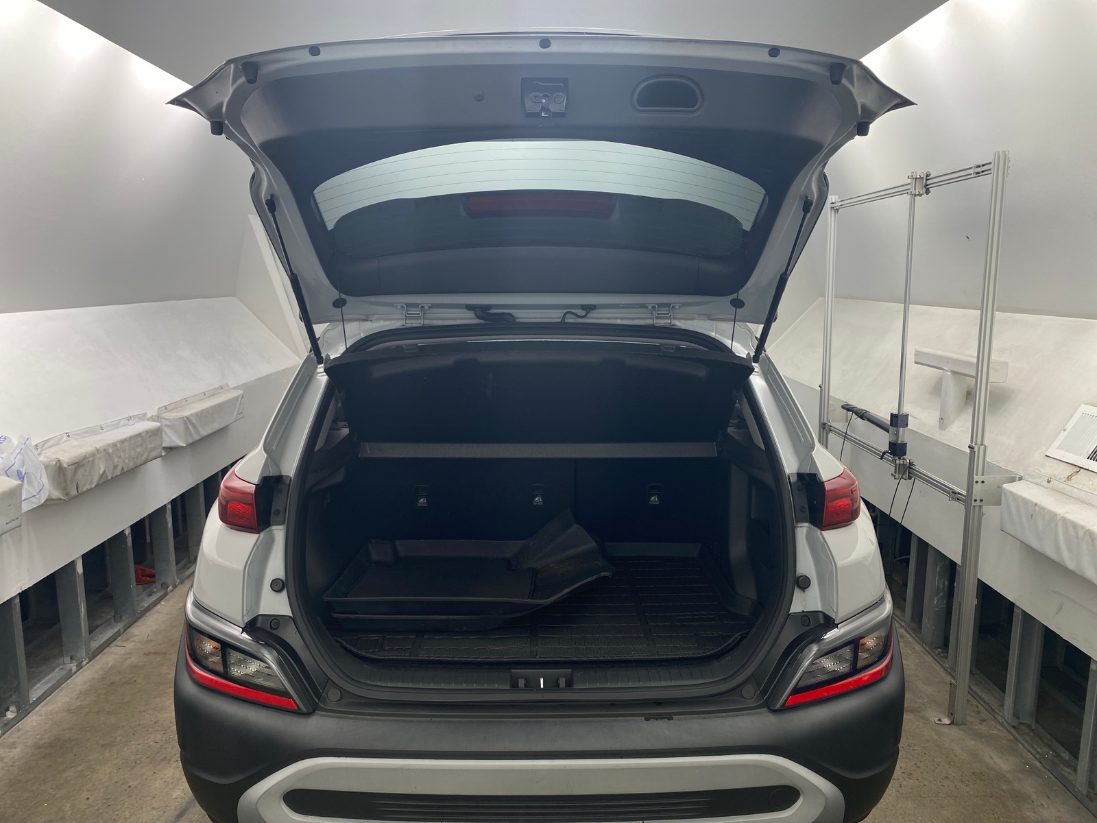 Thumbnail: 2023 Hyundai Kona - 7