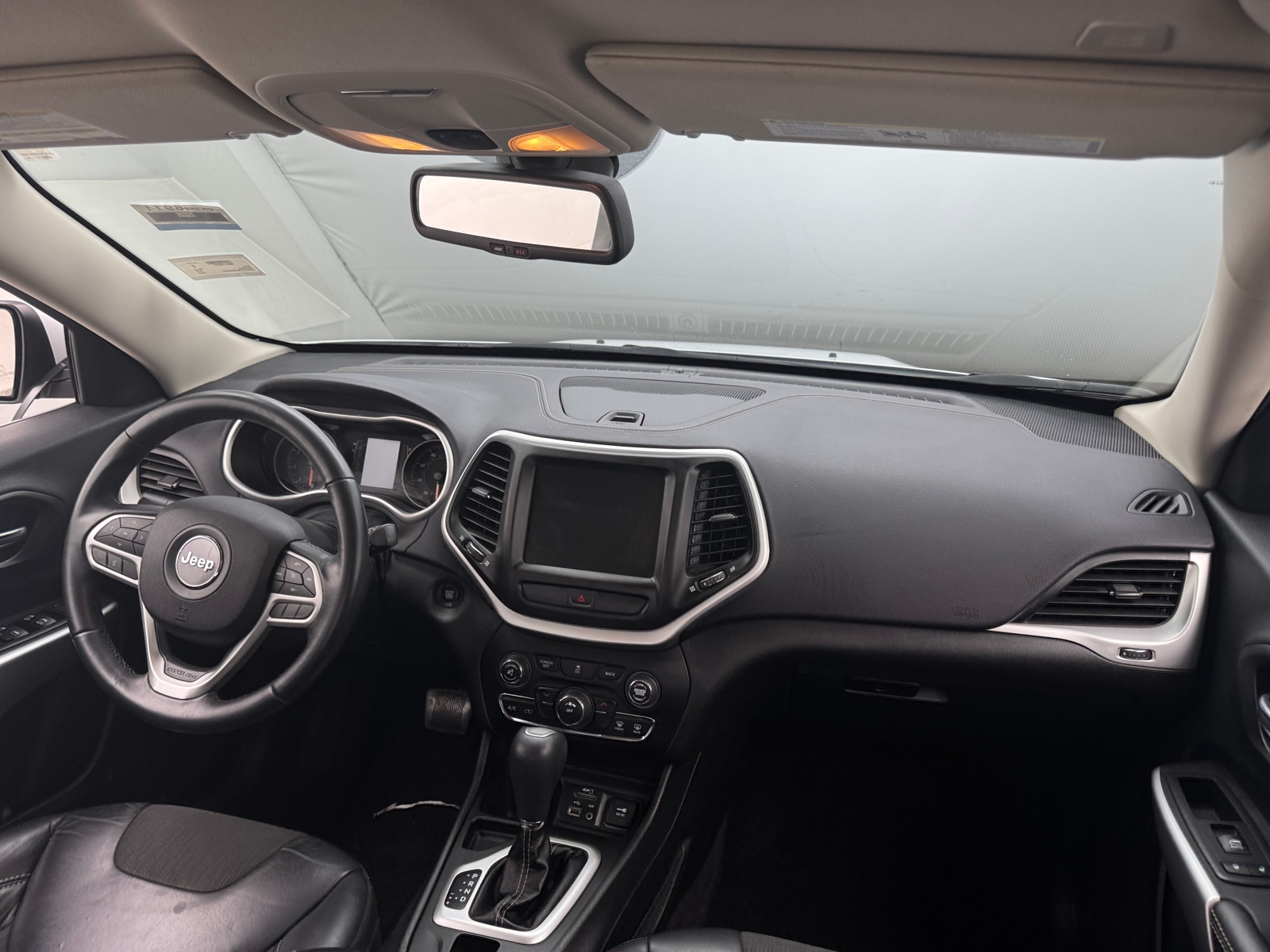 Thumbnail: 2018 Jeep Cherokee - 3