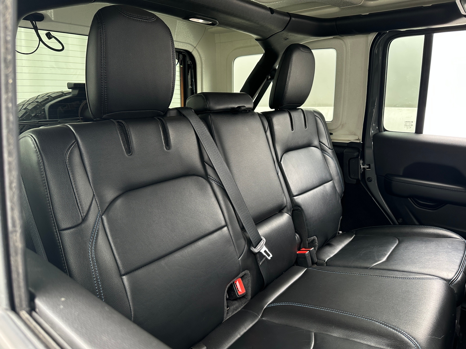 Thumbnail: 2021 Jeep Wrangler - 5