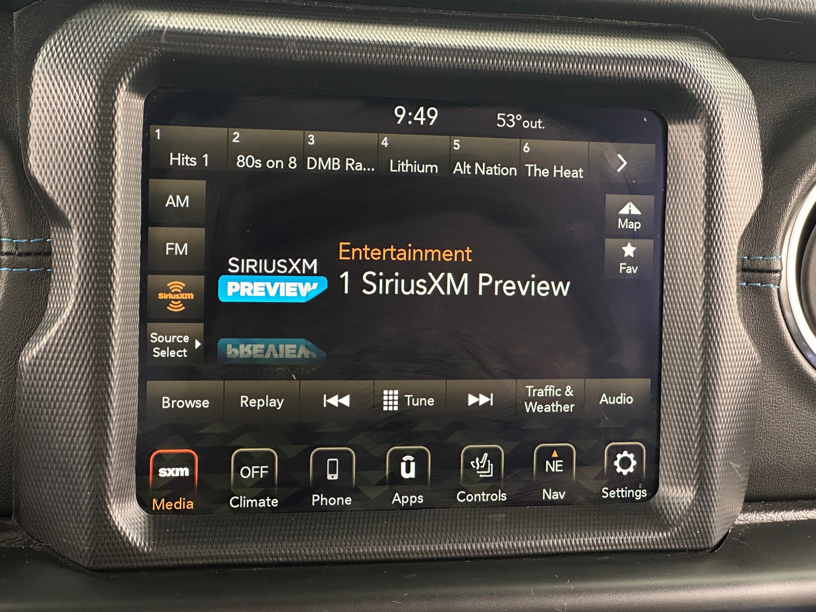 Thumbnail: 2021 Jeep Wrangler - 3