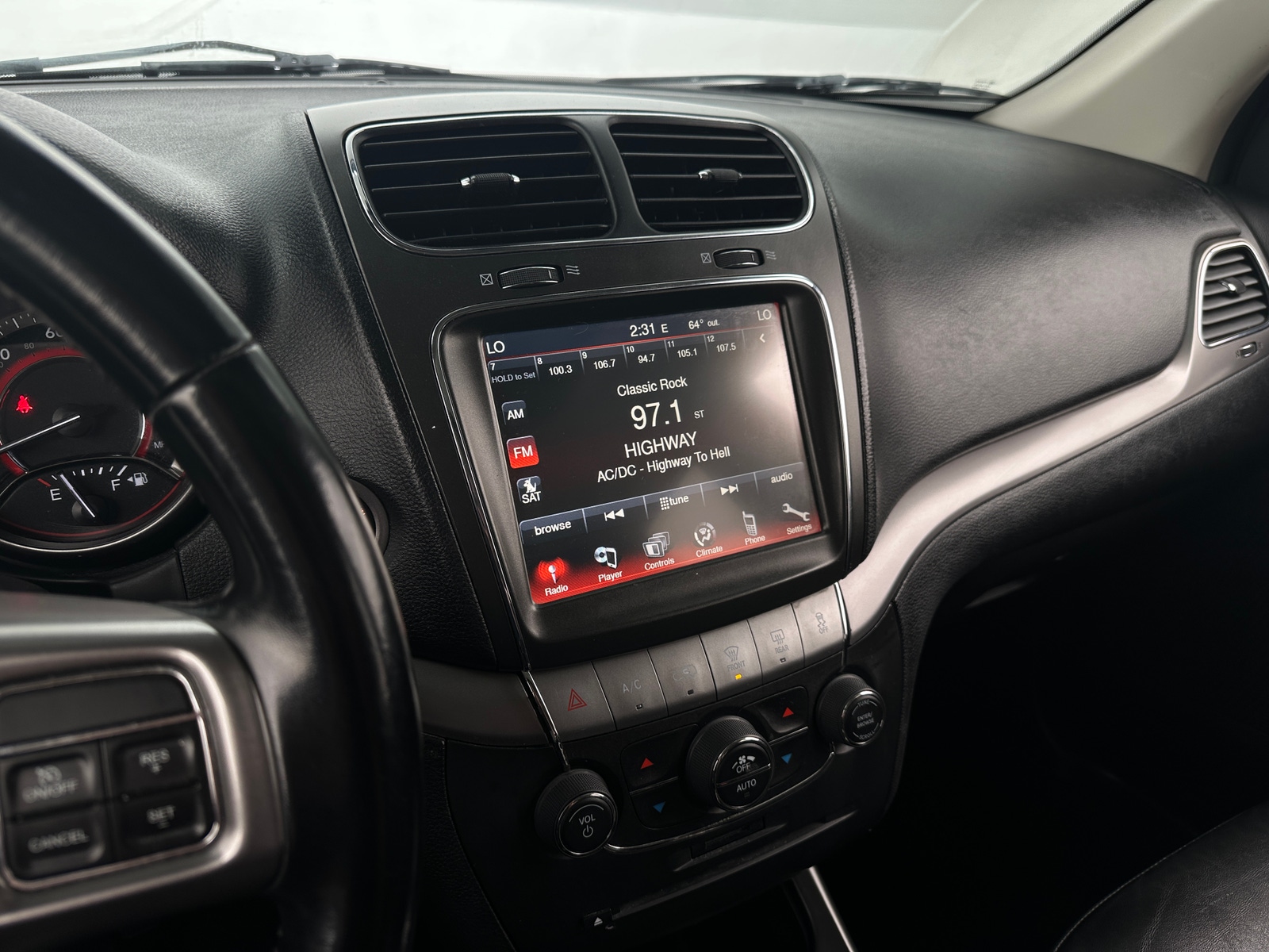 Thumbnail: 2020 Dodge Journey - 3