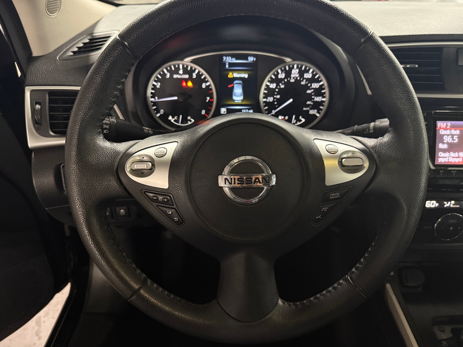 Thumbnail: 2018 Nissan Sentra - 5
