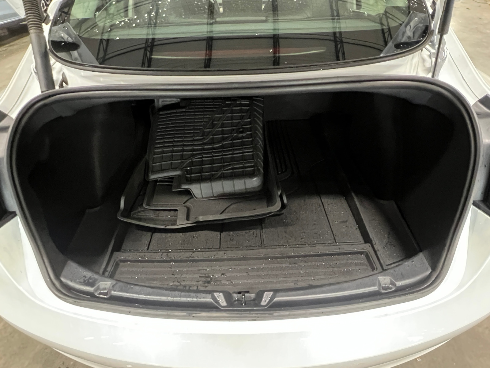 Thumbnail: 2023 Tesla Model 3 - 6