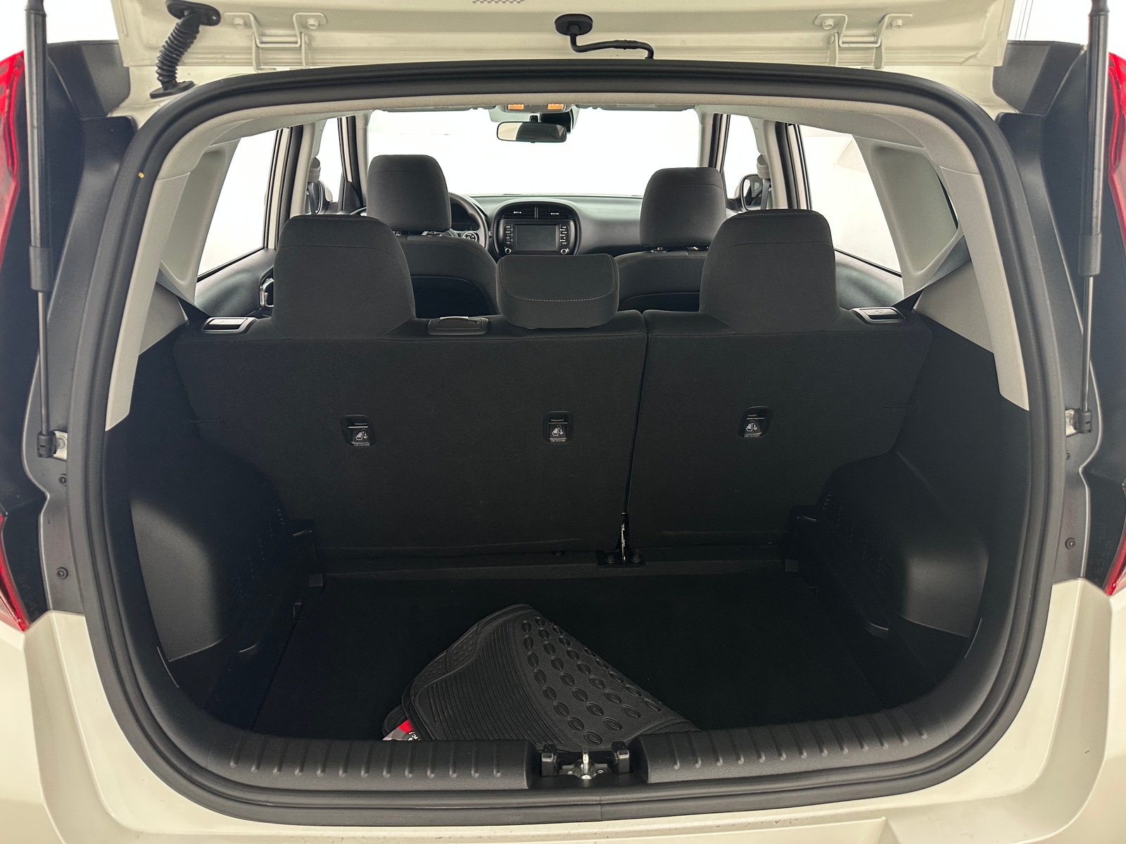 Thumbnail: 2020 Kia Soul - 7