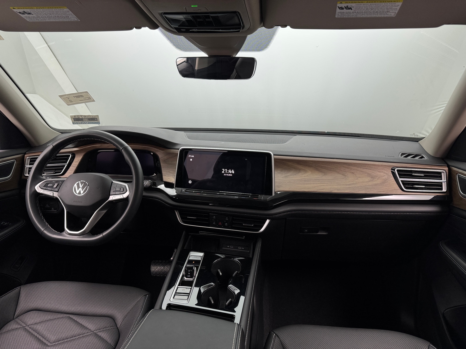 Thumbnail: 2025 Volkswagen Atlas - 2