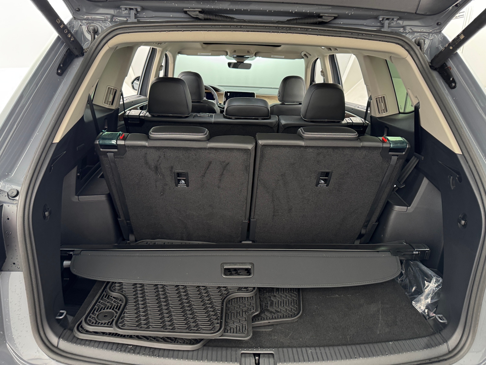 Thumbnail: 2025 Volkswagen Atlas - 6