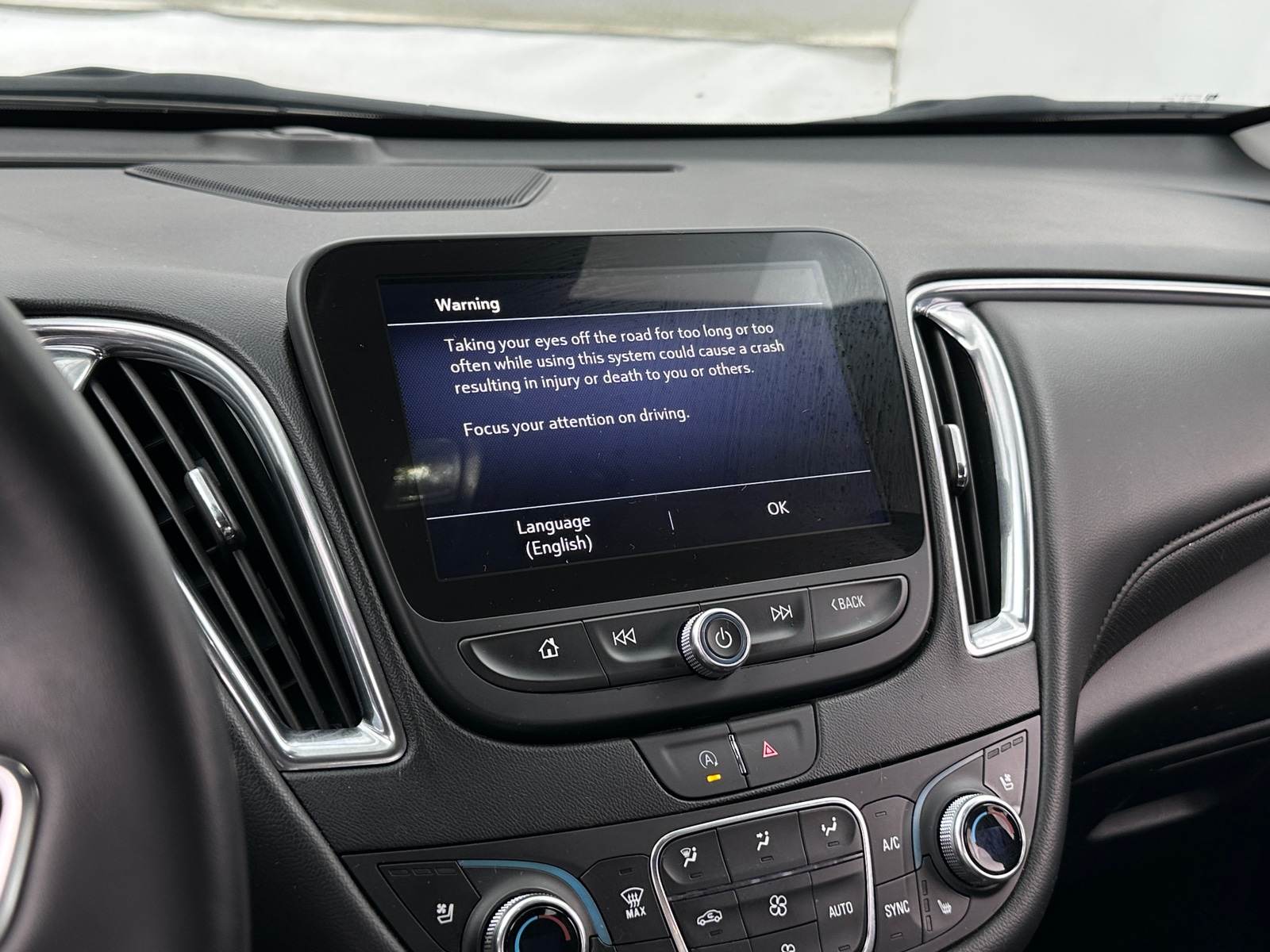 Thumbnail: 2024 Chevrolet Malibu - 3