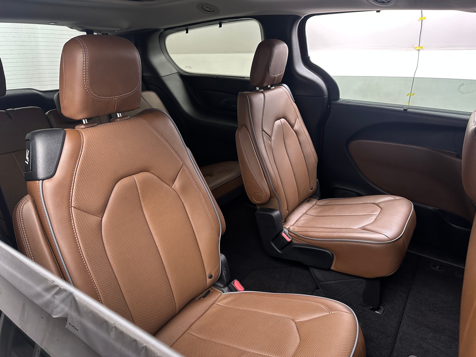 Thumbnail: 2019 Chrysler Pacifica - 5