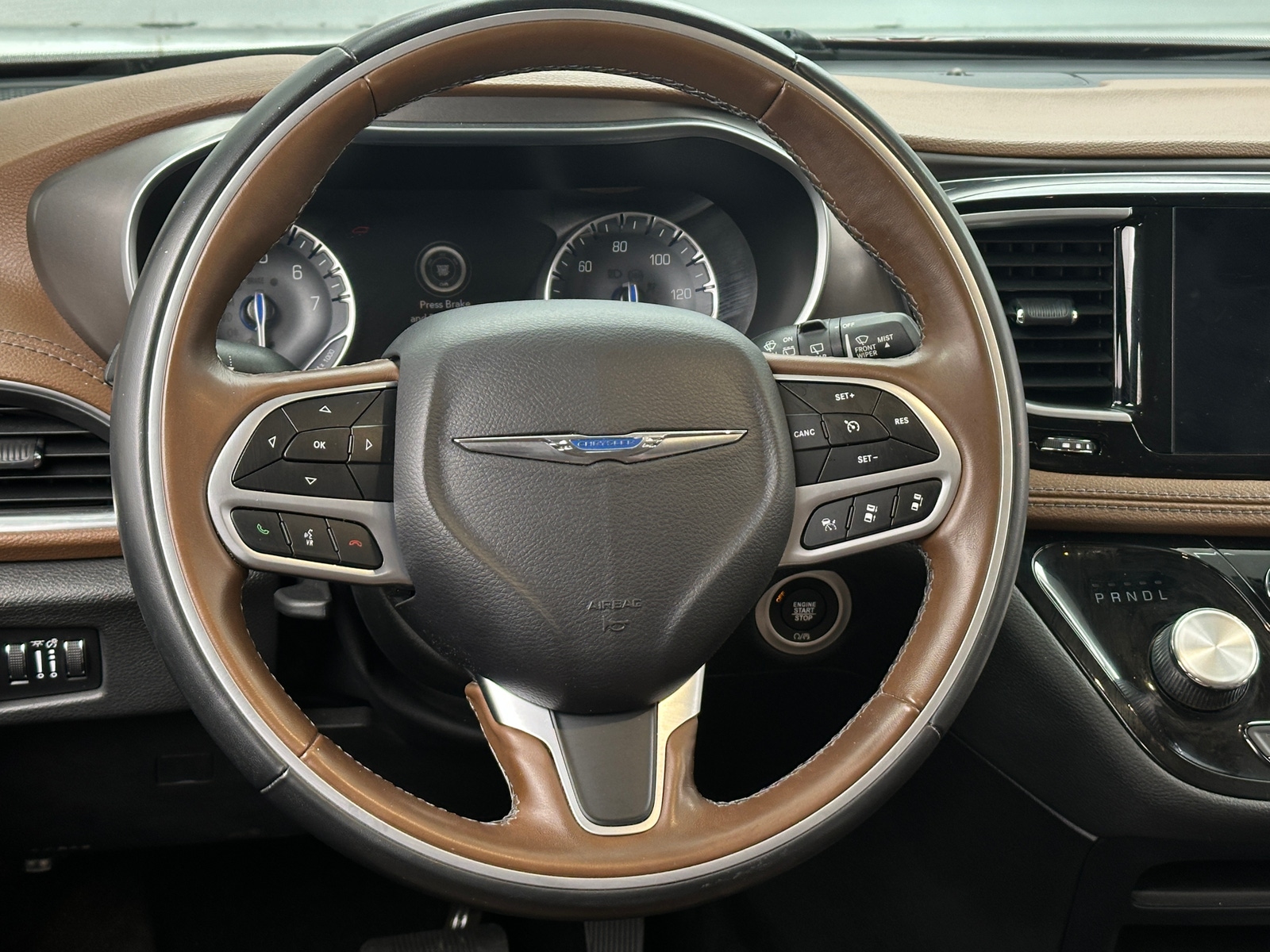 Thumbnail: 2019 Chrysler Pacifica - 4