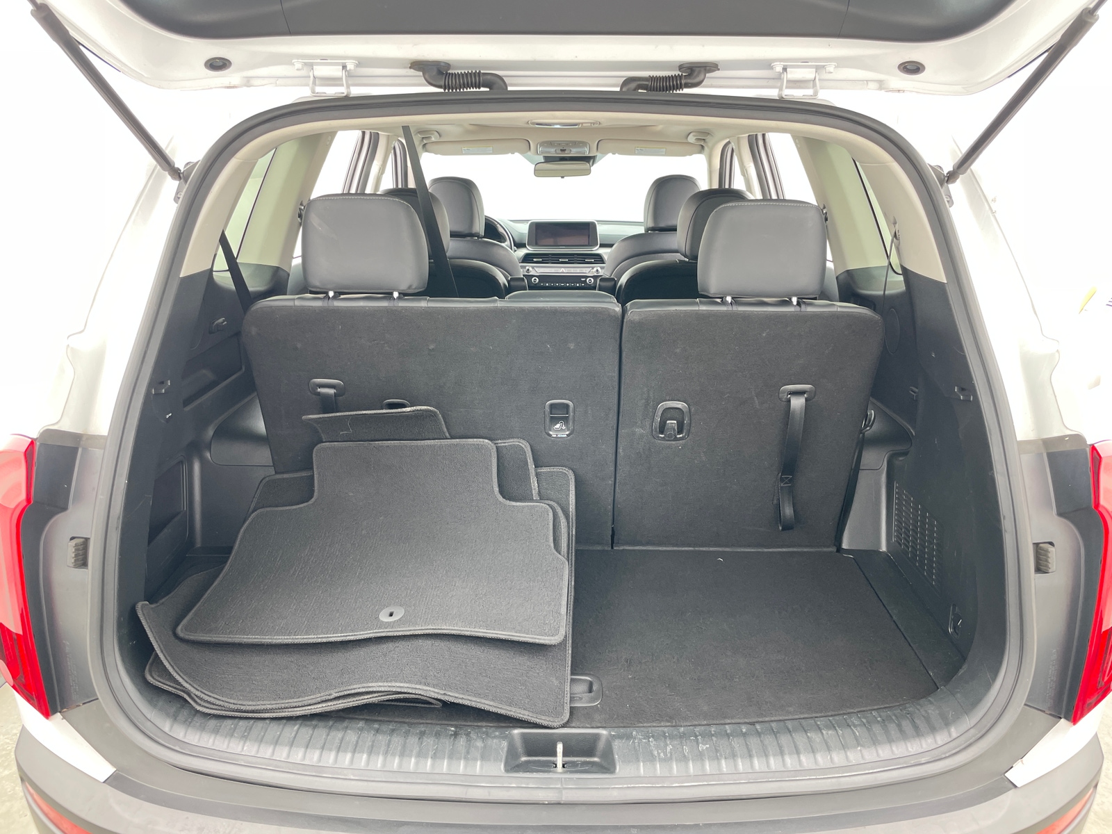 Thumbnail: 2022 Kia Telluride - 6