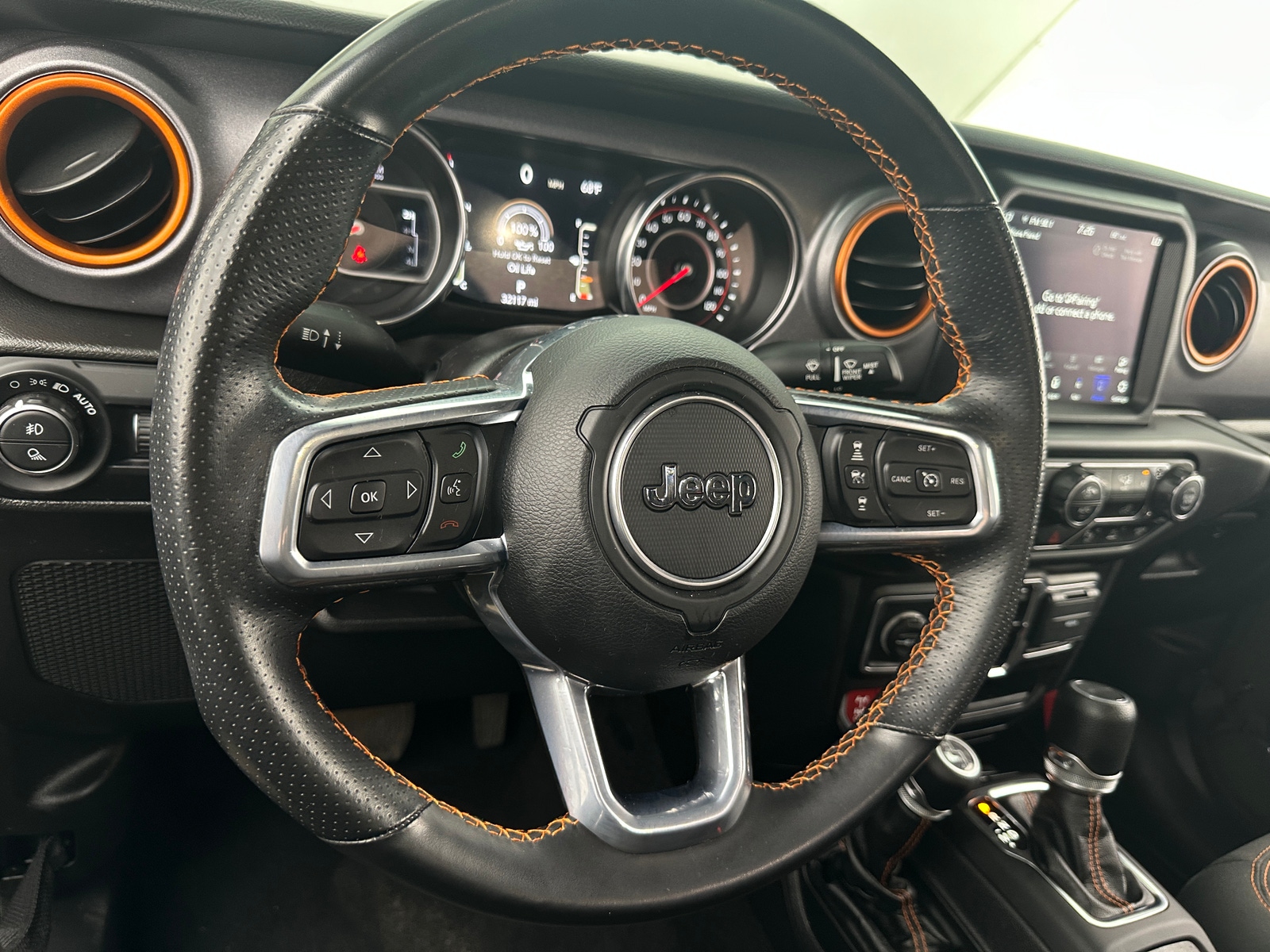 Thumbnail: 2022 Jeep Gladiator - 5