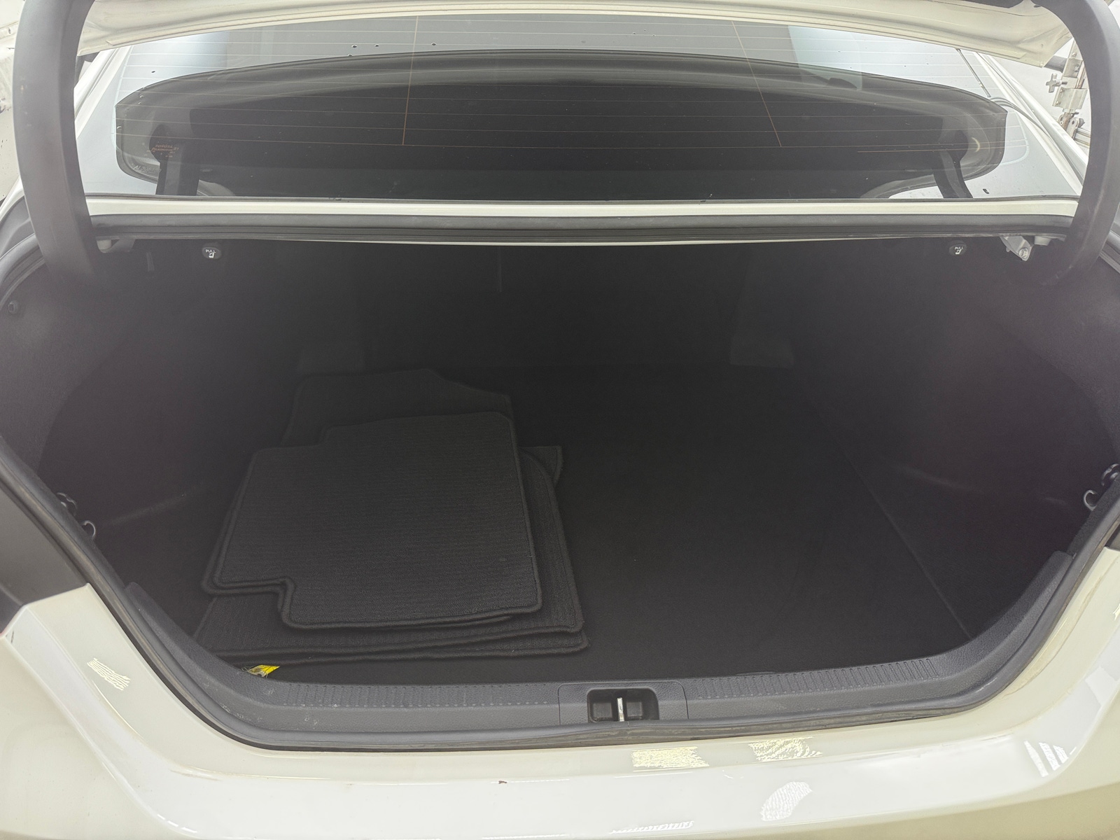 Thumbnail: 2020 Toyota Camry - 7