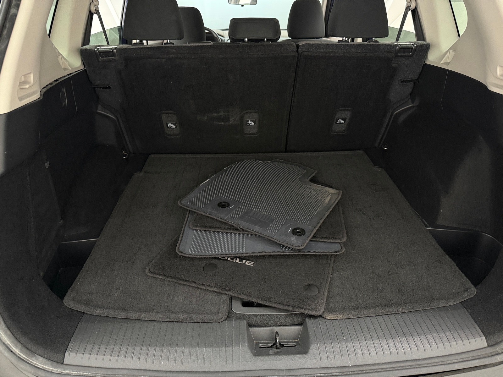 Thumbnail: 2022 Nissan Rogue - 7