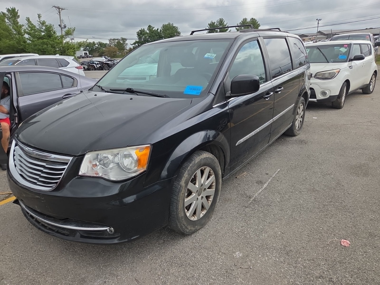 2016 Chrysler Town & Country Touring