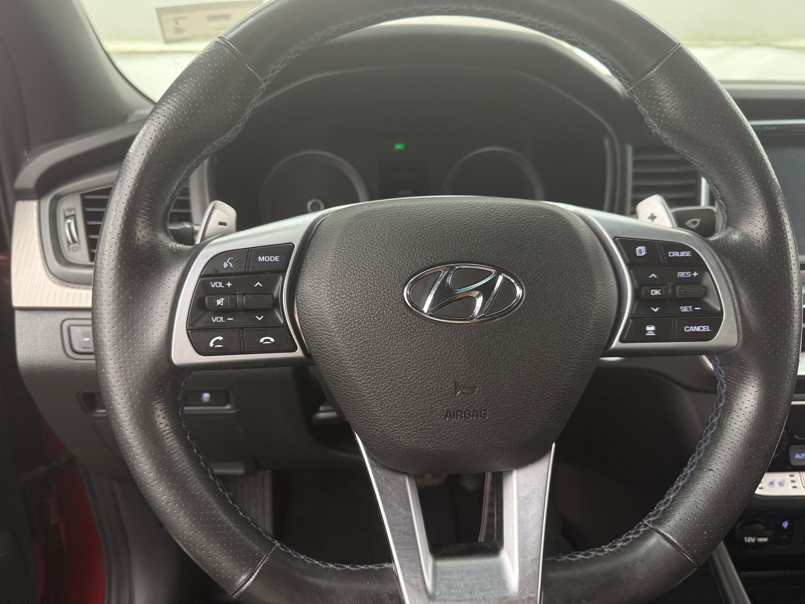 Thumbnail: 2019 Hyundai Sonata - 4