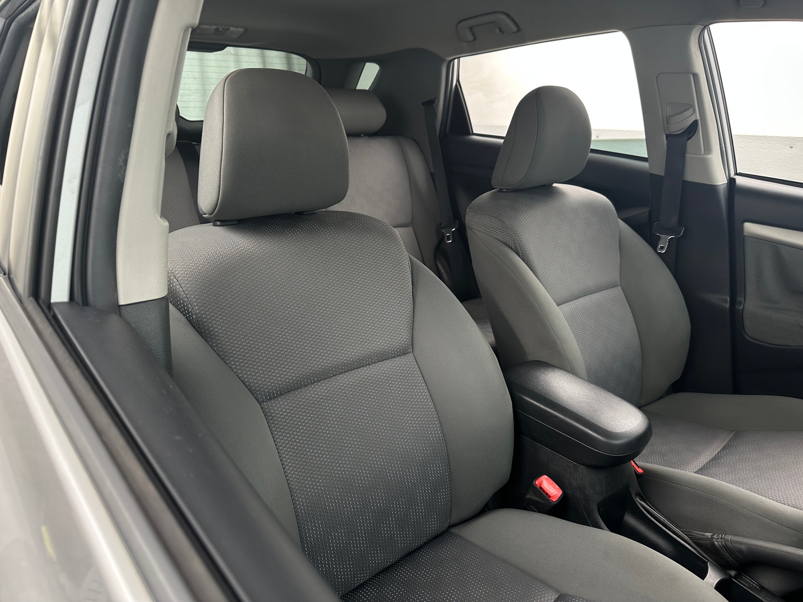 Thumbnail: 2010 Toyota Matrix - 2