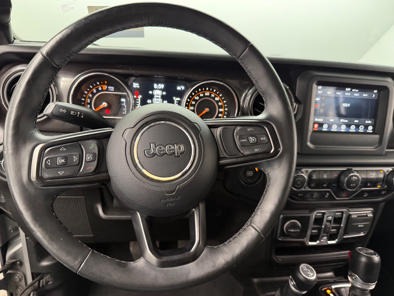 Thumbnail: 2019 Jeep Wrangler - 5