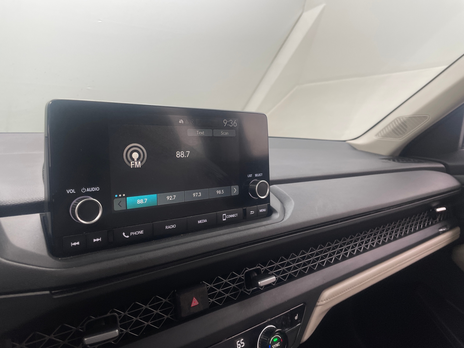 Thumbnail: 2023 Honda Accord - 4