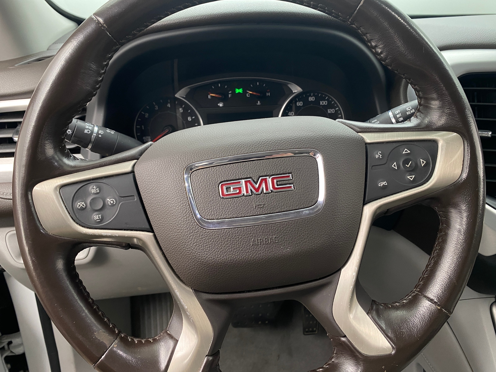 Thumbnail: 2020 GMC Acadia - 4