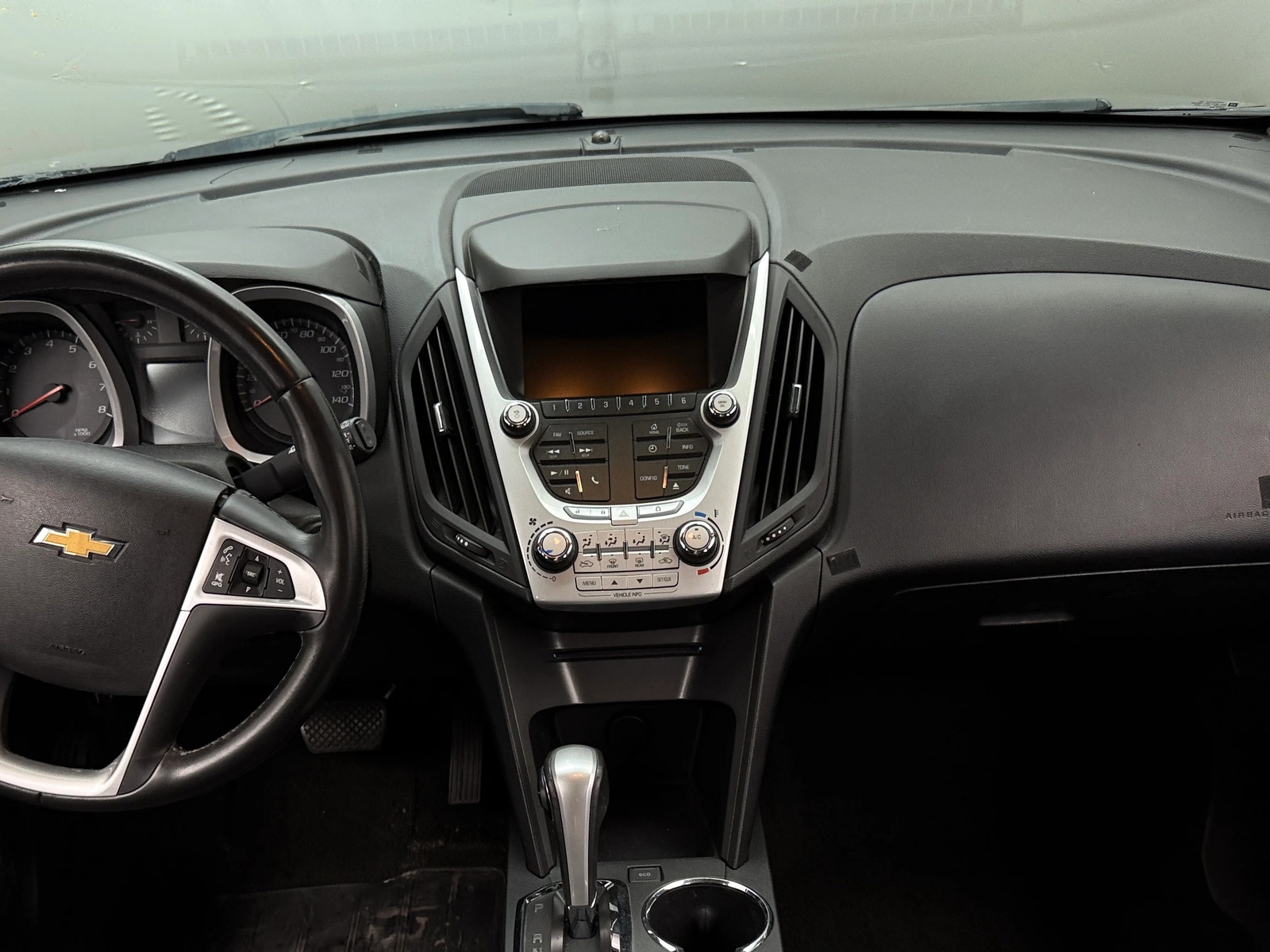 Thumbnail: 2014 Chevrolet Equinox - 3