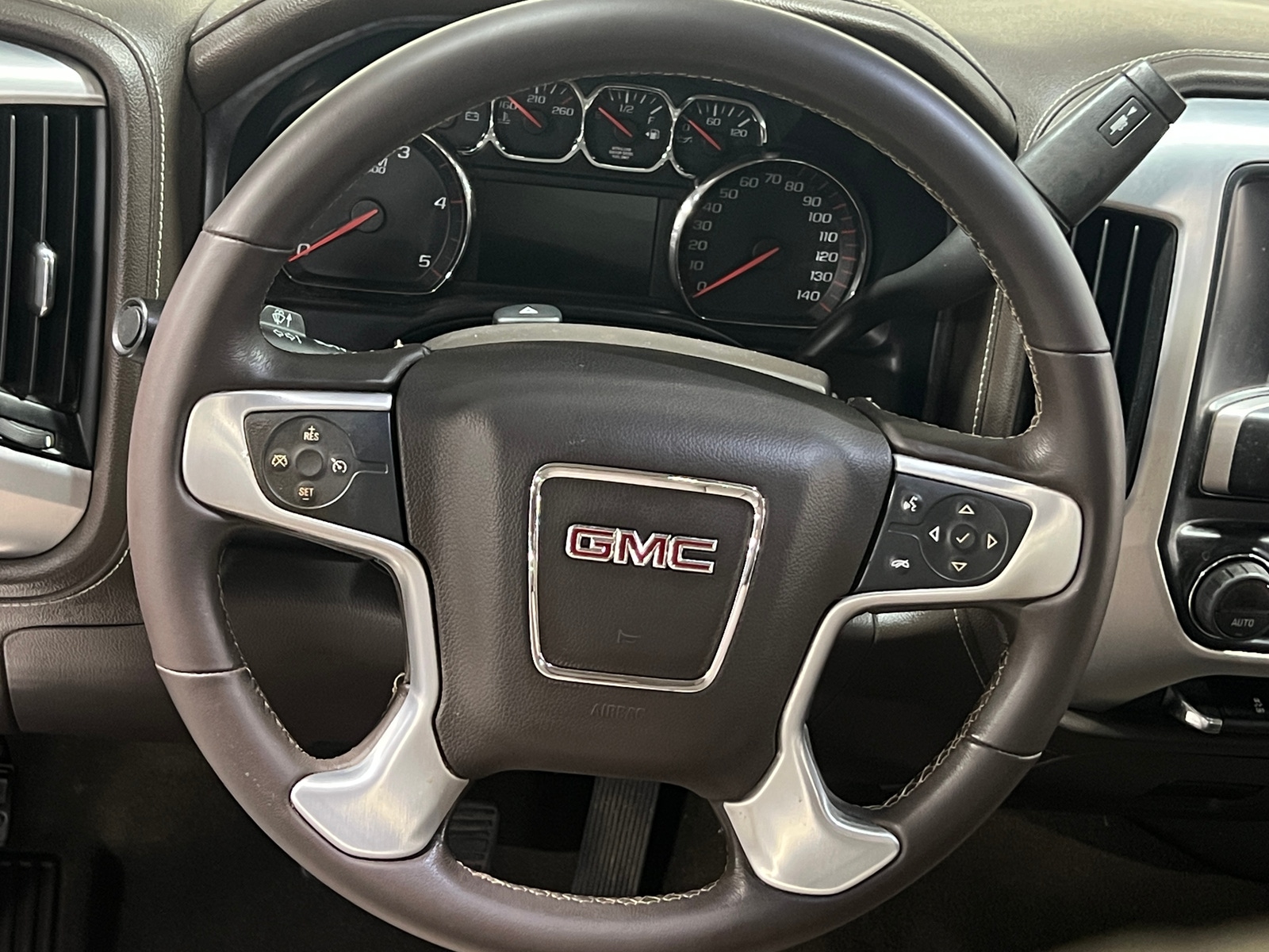 Thumbnail: 2015 GMC Sierra 2500 - 5