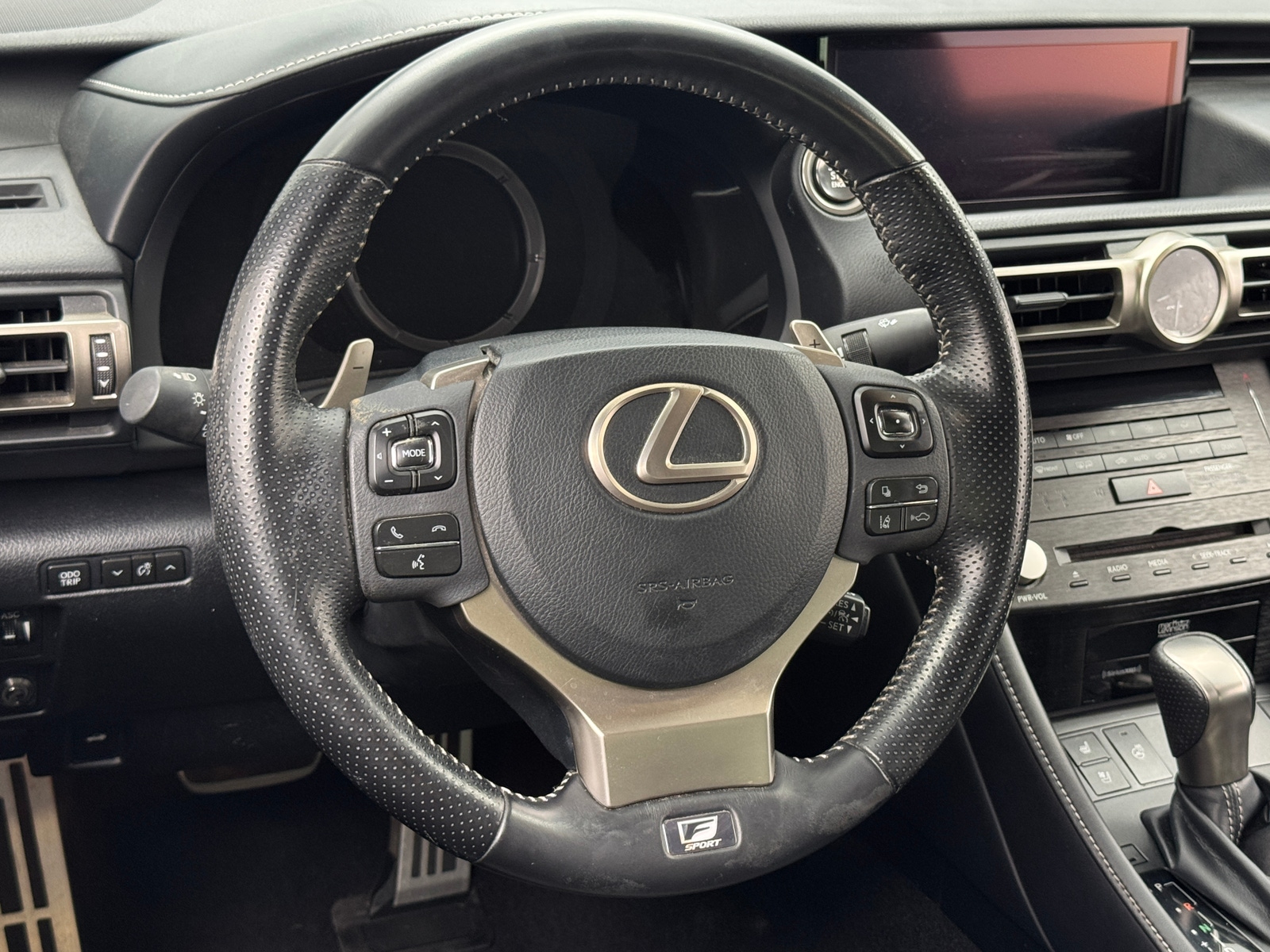 Thumbnail: 2019 Lexus RC - 3