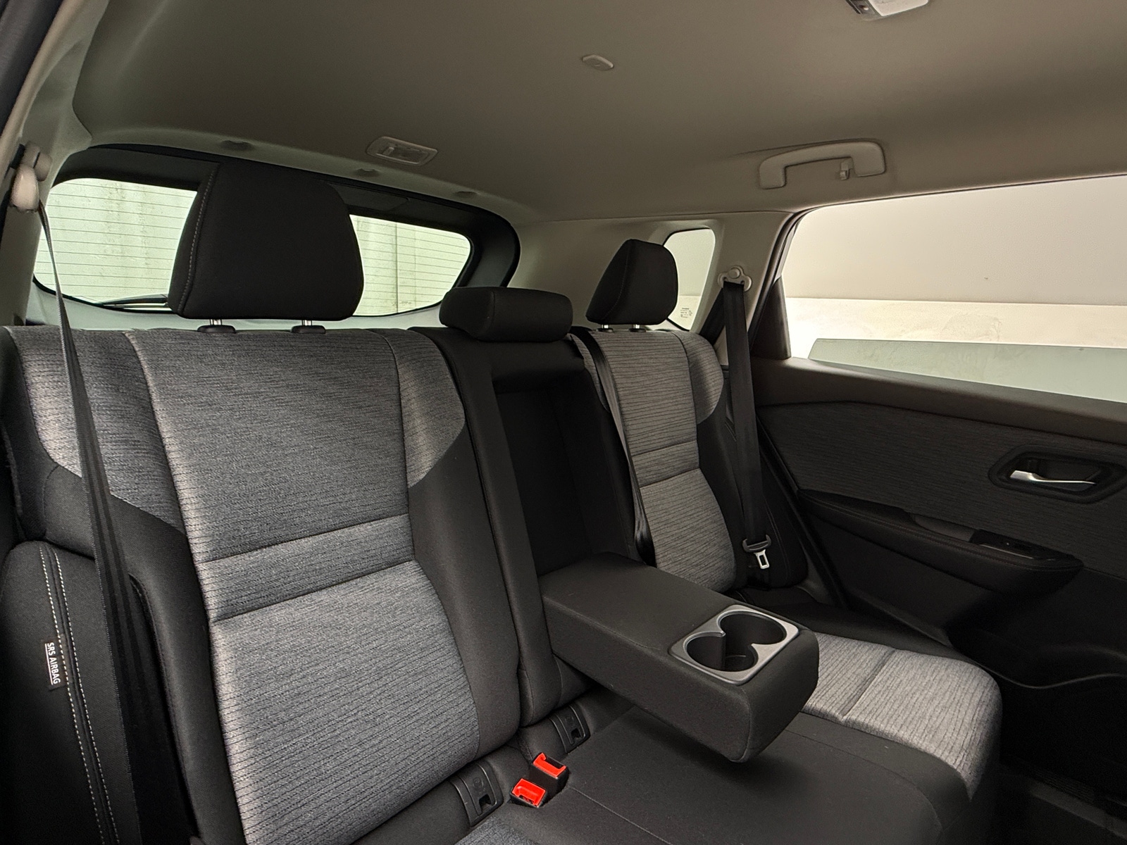 Thumbnail: 2023 Nissan Rogue - 6