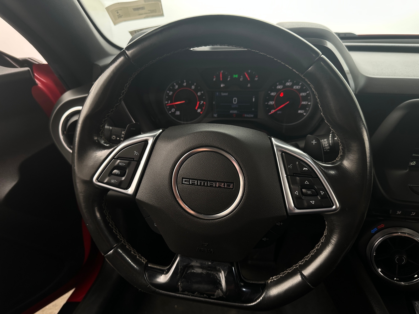 Thumbnail: 2019 Chevrolet Camaro - 4