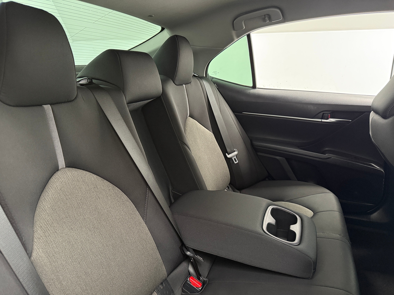 Thumbnail: 2022 Toyota Camry - 6