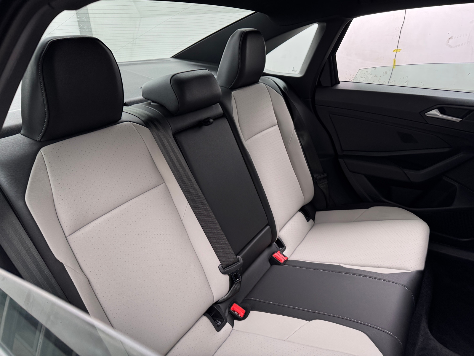 Thumbnail: 2020 Volkswagen Jetta - 5